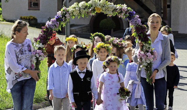 Laut &#8222;Holla, holla&#8220; singen...mglichst viele Hhnereier zu sammeln.  | Foto: Reinhard Cremer