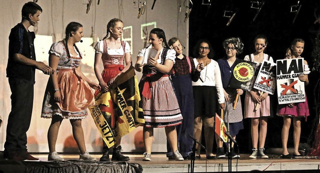 Nai hmmer gsait, das Wyhl-Musical der Stefan-Zweig-Realschule  | Foto: Hans-Peter Ziesmer