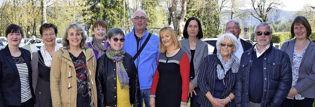 Die Mitglieder der Partnerschaftskomit...ilmeier und Denise Cloerec (von links)  | Foto: Stefan Pichler