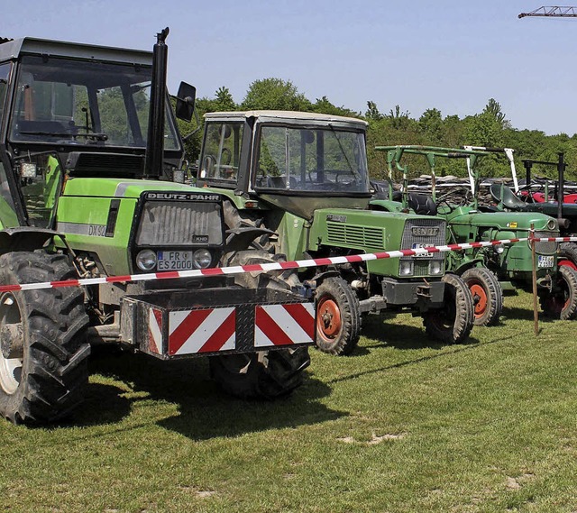 Traktoren gab es bei den &quot;Holzrangern&quot; zu bestaunen  | Foto: Otmar Faller