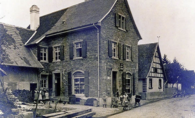 Bckerei und Laden    im damals neuen ...es  vom alten Wohnhaus briggeblieben.  | Foto: Archiv Hans-Jrgen Oehler
