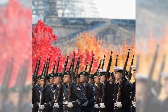 Von der Leyen will mehr Soldaten