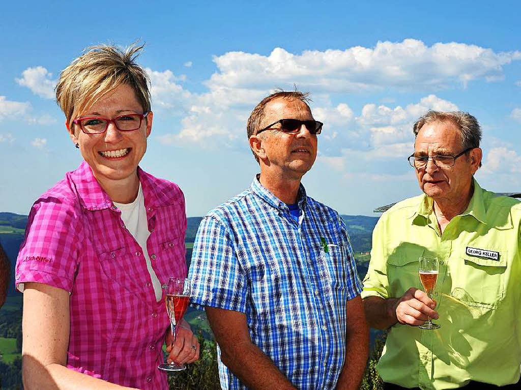 Ein Gipfeltreffen der Wanderfreunde bei Kaiserwetter auf dem Hrnleberg