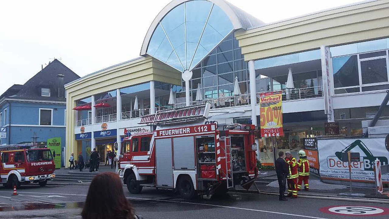 10.000 Euro Belohnung Nach Brandstiftung In Beck-Arkaden - Bad ...