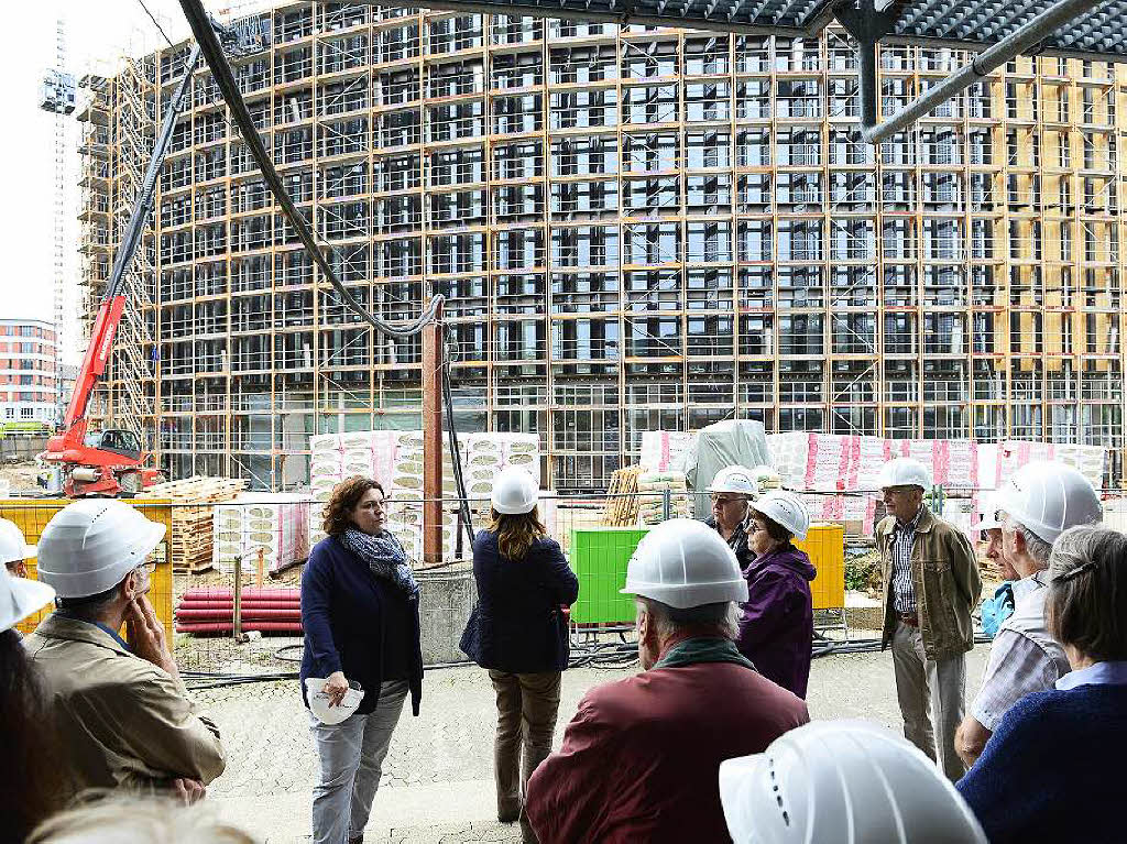 BZ hautnah auf der Baustelle des neuen Rathauses im Sthlinger.