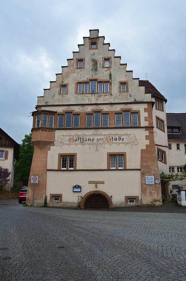Die historische Stube in Pfaffenweiler muss saniert werden.  | Foto: Andrea Gallien