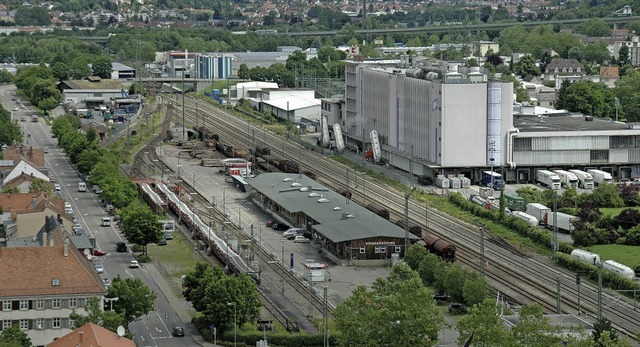 Gibt es am Gterbahnhof Platz fr einen Neubau des Landratsamts?   | Foto: Nikolaus Trenz