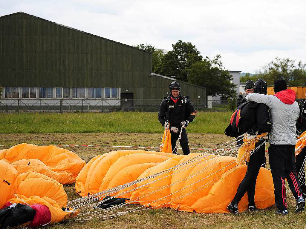 Fallschirmspringen in Lahr