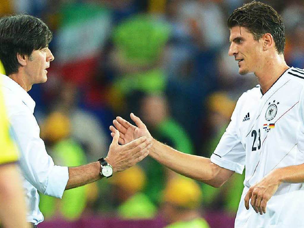 Mittelfeld und Angriff: Mario Gomez (rechts) von Besiktas Istanbul ist wieder in der Nationalelf dabei.