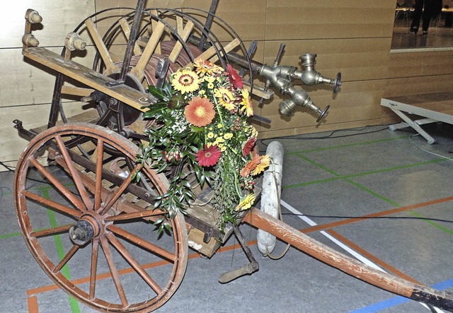 Historisches  Gert zeigte die Feuerwe...nburg beim Festakt zum 150. Jubilum.   | Foto: Michael Gottstein