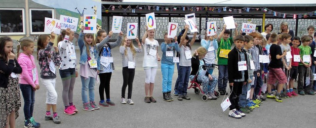 Europatag der  Grundschule Wiechs: Sch...n deutsch-franzsischer Freundschaft.   | Foto: ZVG