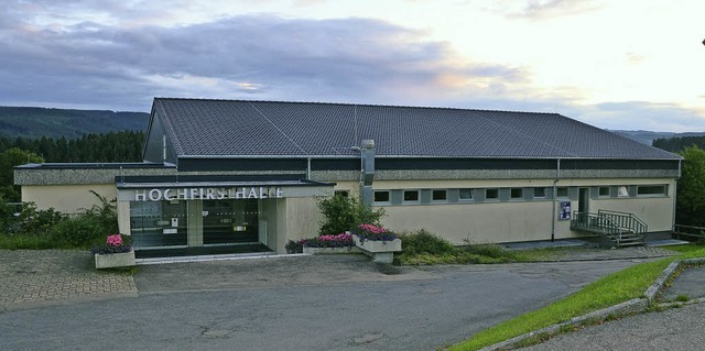 Die Hochfirsthalle in Kappel ziert ein...ie einen erneuerten Sportlereingang.    | Foto: Ralf Morys