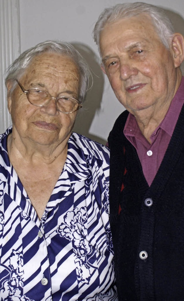 Seit nunmehr 60 Jahren miteinander ver... sind Paulina und Viktor Leneschmidt.   | Foto: Werner Probst