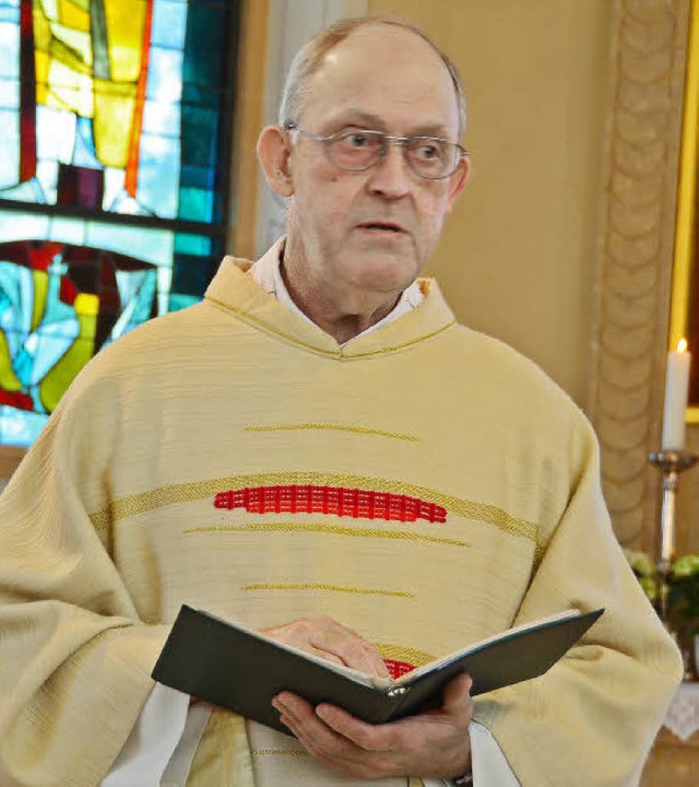 Dekan Eugen Dannenberger ist seit 40 Jahren Priester.   | Foto: Karla Scherer