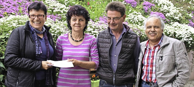 Gudrun Heer (links) und Gerhard Boll (... die Eltern Anette und Gerhard Isabo.   | Foto: Dietmar Noeske