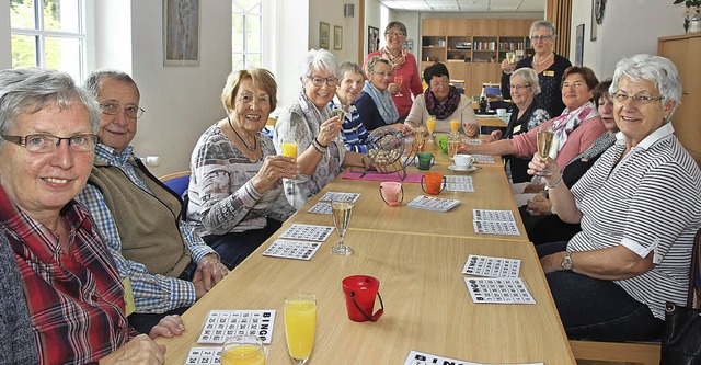 Kein Neubrger 50+ oder Interessent nu...aus dem Nachmittag. Sie lernten Bingo.  | Foto: Eva Korinth