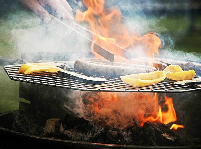 Fleisch oder Gemse: Vom Grill schmeckt&#8217;s klasse.  | Foto: photocase.de/boing