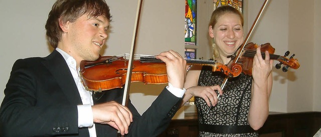 In einer Sonate fr zwei Violinen beei...eim Konzert im Alten Schloss in Wehr.   | Foto: Roswitha Frey