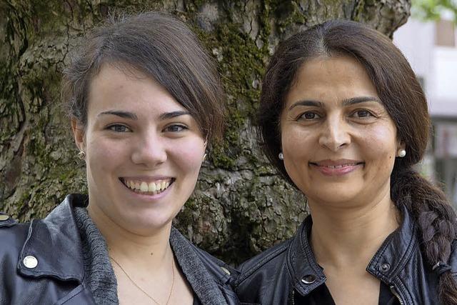 Stéphanie Schubert und Shkila Paynda sind Bufdis in der Flüchtlingsarbeit