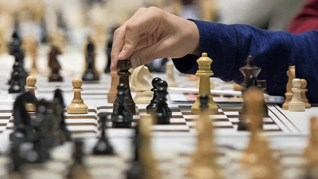 Beim Schach ist Konzentration gefragt.   | Foto: Dpa