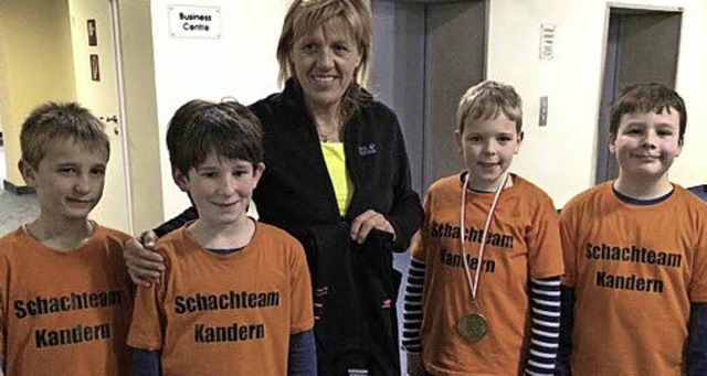 Das Kanderner Schach-Team (von links):...arth, Adrian Senn und Fabian Gdemann   | Foto: Privat