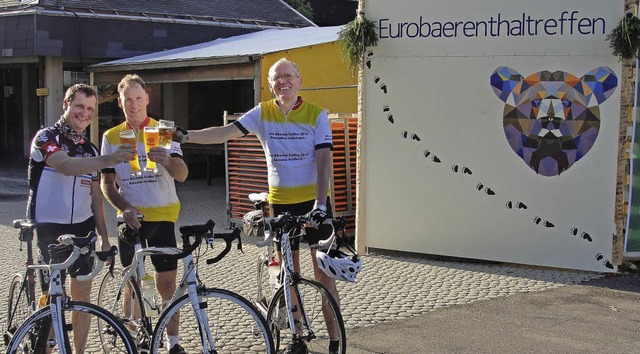 Mit dem Rad reisten drei Neubrentler an den Feldberg an.  | Foto: T.Httich