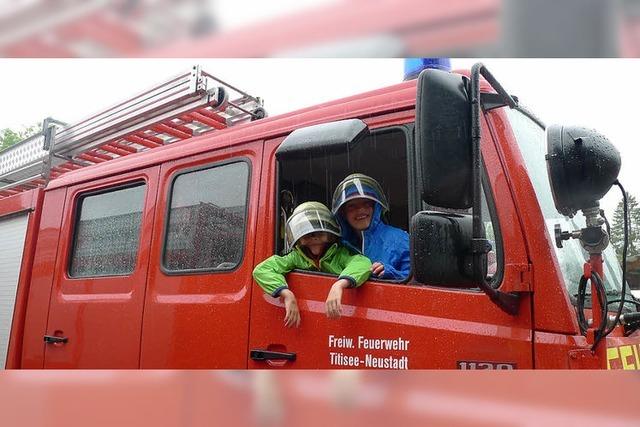 Viele Besucher bei der Feuerwehr