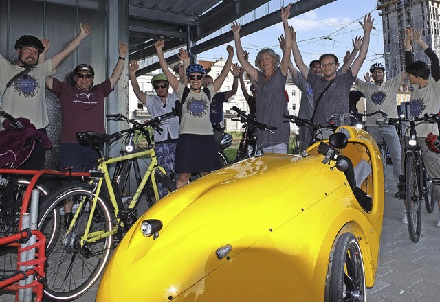 Ein zum Rennwagen umgebautes Liegerad ... der jngsten Critical Mass-Ausfahrt.   | Foto: Martina David-Wenk