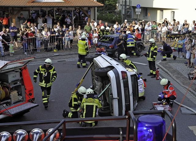 Schaubungen der  Feuerwehr und gesell...n Mllheimer Donnerstagen 2016 geben.   | Foto: Archivbild Mnch