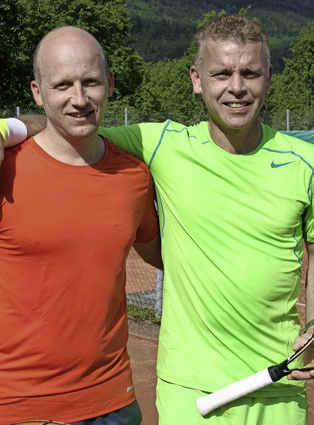 Heimerfolg fr Sven Erdmann (rechts) u...esentalcup 2016 auf heimischen Pltzen  | Foto: Ralph Lacher