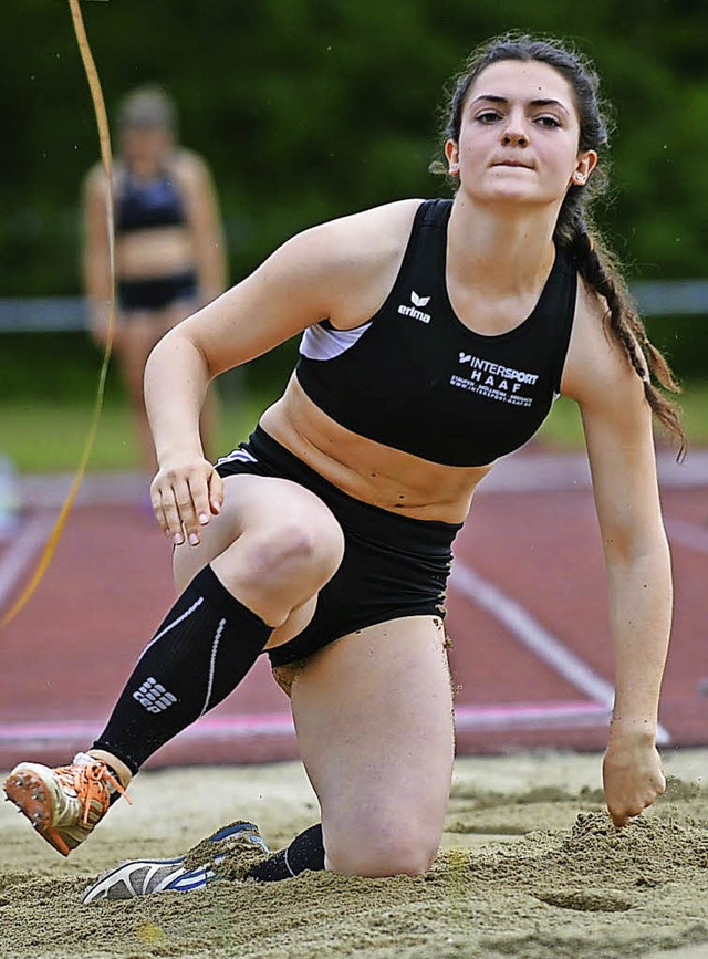 Lisa Federer  gewann die  100 und  200...ie den Weitsprung in der Klasse U 20.   | Foto: Murst