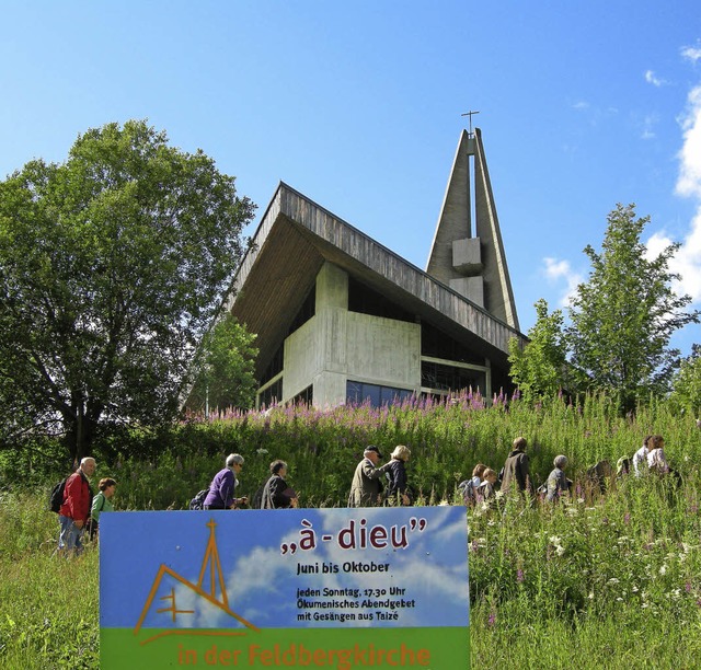 In der Feldbergkirche beginnt am komme...menischen Abendgebete mit Chorgesang.   | Foto: Gnther Hirt