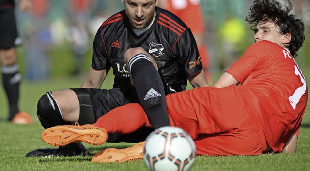 Aufstehen heit die Devise fr die Rot...ndsliga beim FC Freiburg-St. Georgen.   | Foto: seeger