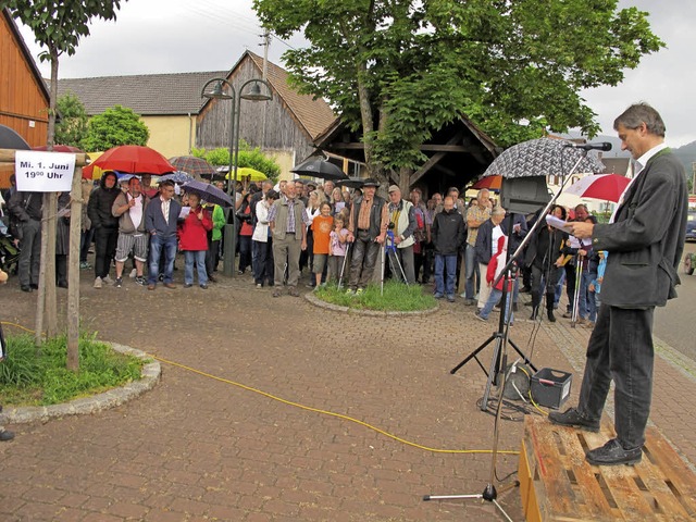 Der Protest im Eggenertal gegen die Plne zu einer Ferienwohnanlage hlt an.  | Foto: Jutta Schtz