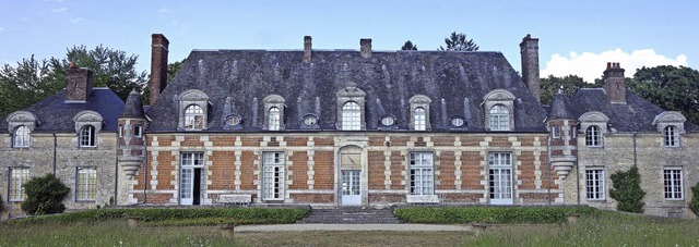 Sdwestliche Ansicht von Schloss Tertr...n Literaturnobelpreis bekam, gewohnt.   | Foto: Andreas Mahler