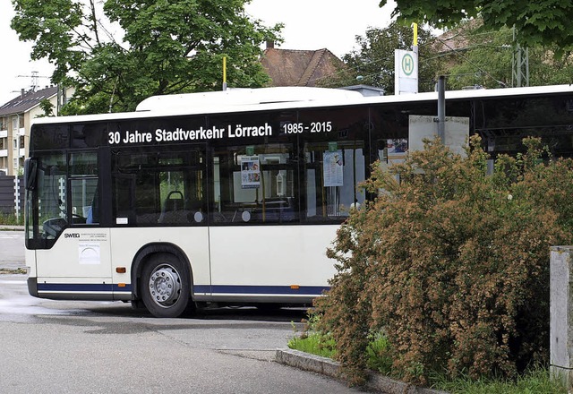 Der Ortsbus (Linie 10) hat am Bahnhof Brombach-Hauingen  seinen Startpunkt.   | Foto: Paul Schleer