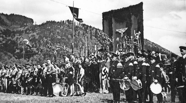 1. Mai-Feiern im Elztal 1937.  Den 1. ...ihre Ziele und Propaganda sofort aus.   | Foto: Archiv Lothar Schmidt, Waldkirch