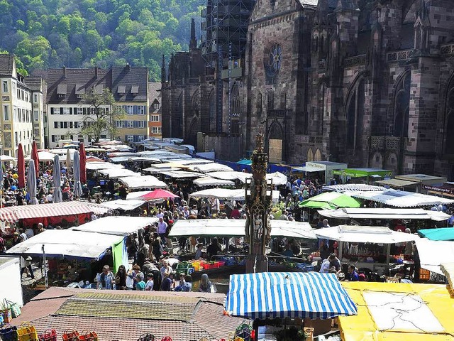Die Unruhe unter den Marktbeschickern und angrenzenden Gastronomen ist gro.  | Foto: Thomas Kunz