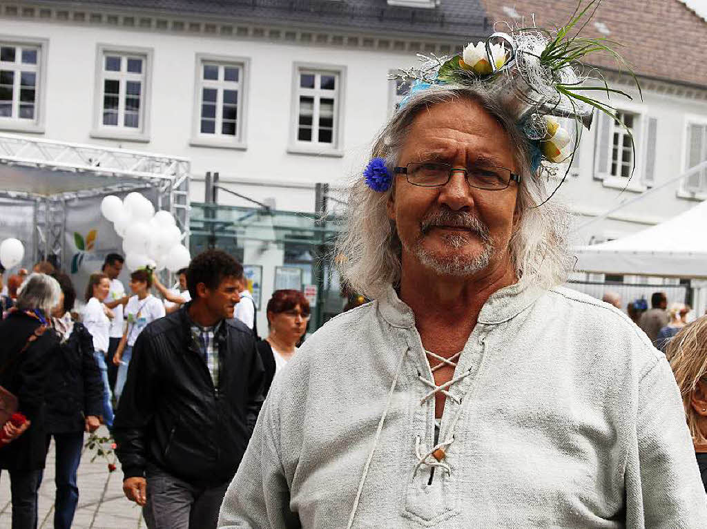 Kreative, verrcke und feenhafte Frisuren trugen die Teilnehmer der Lahrer Bltenkpfe.