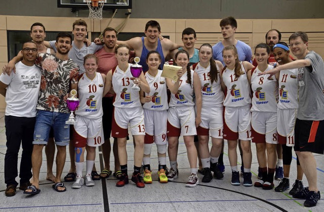 Die Siegerinnen und Sieger des   Haaf-Basketballturniers   | Foto: privat