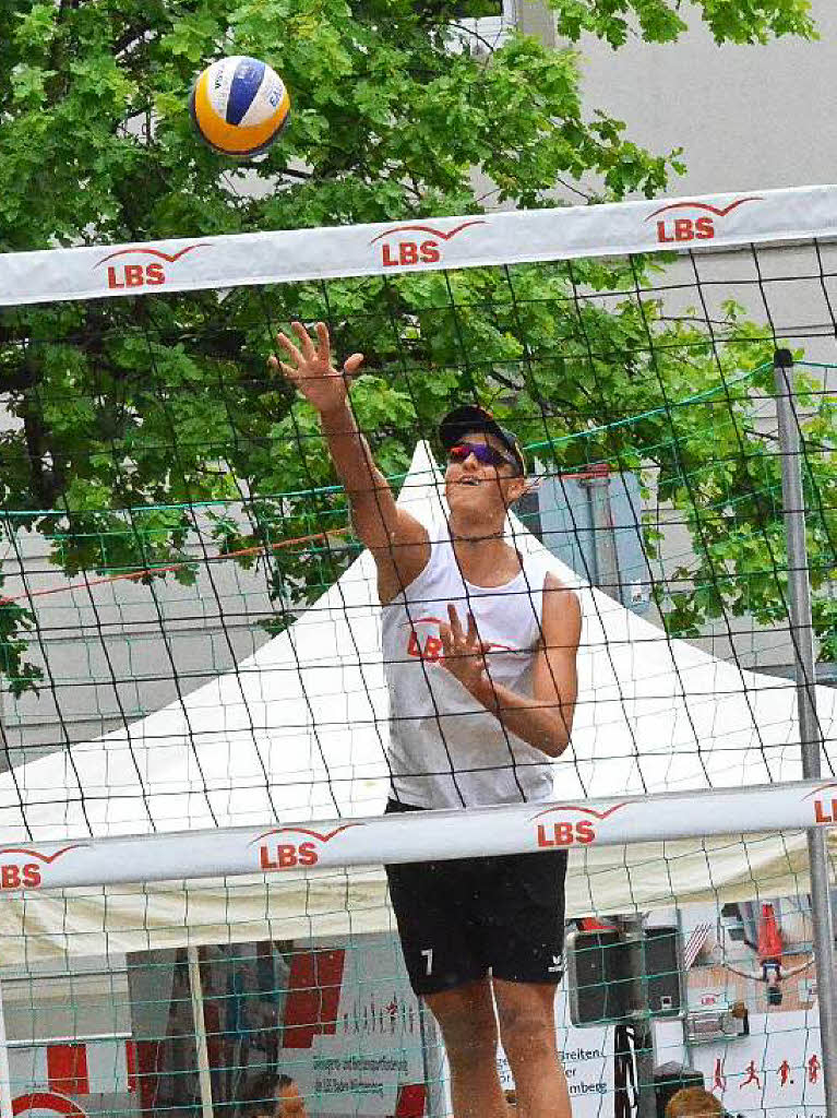 On the beach: Beachvolleyballer aus ganz Deutschland waren beim A-Top-Turnier in Schopfheim und Langenau am Start.