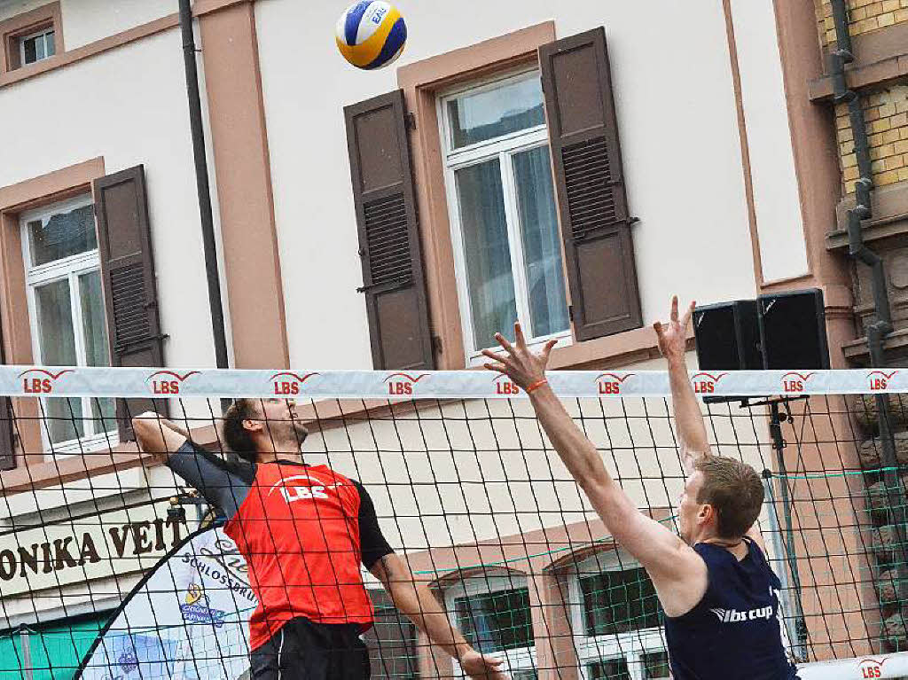 On the beach: Beachvolleyballer aus ganz Deutschland waren beim A-Top-Turnier in Schopfheim und Langenau am Start.