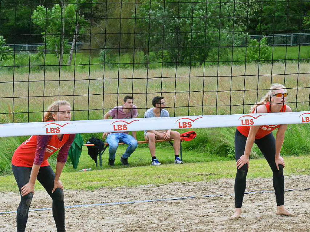 On the beach: Beachvolleyballer aus ganz Deutschland waren beim A-Top-Turnier in Schopfheim und Langenau am Start.