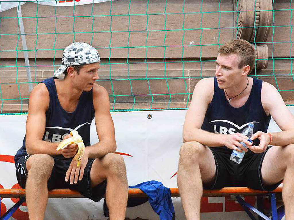 On the beach: Beachvolleyballer aus ganz Deutschland waren beim A-Top-Turnier in Schopfheim und Langenau am Start.