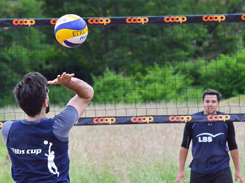 On the beach: Beachvolleyballer aus ganz Deutschland waren beim A-Top-Turnier in Schopfheim und Langenau am Start.