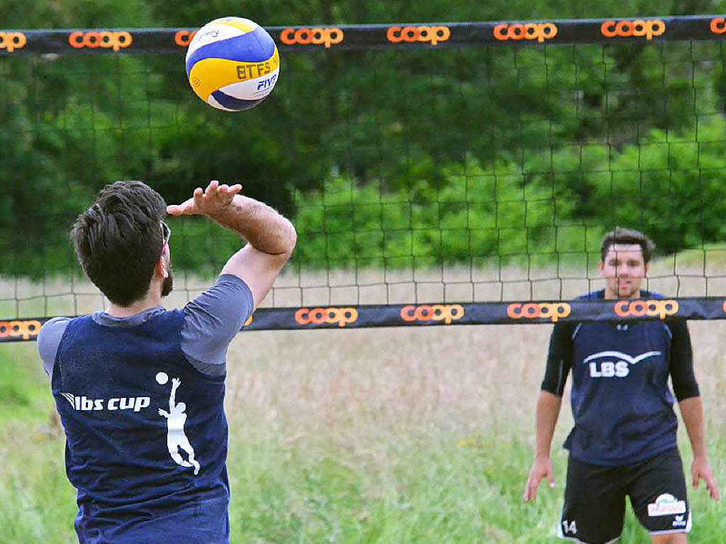 On the beach: Beachvolleyballer aus ganz Deutschland waren beim A-Top-Turnier in Schopfheim und Langenau am Start.