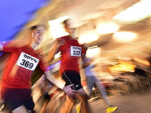 Bei der Laufnacht ging&#8217;s am Freitag rund ums Mnster.  | Foto: Thomas Kunz