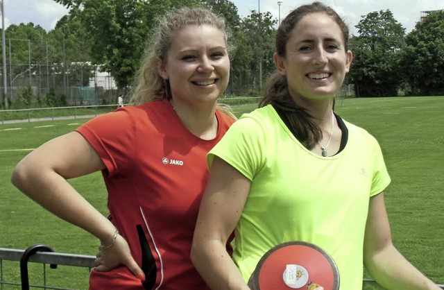 Die beiden Lenzkircher Diskuswerferinn... der Landesmeisterschaft in Stuttgart.  | Foto: heiler