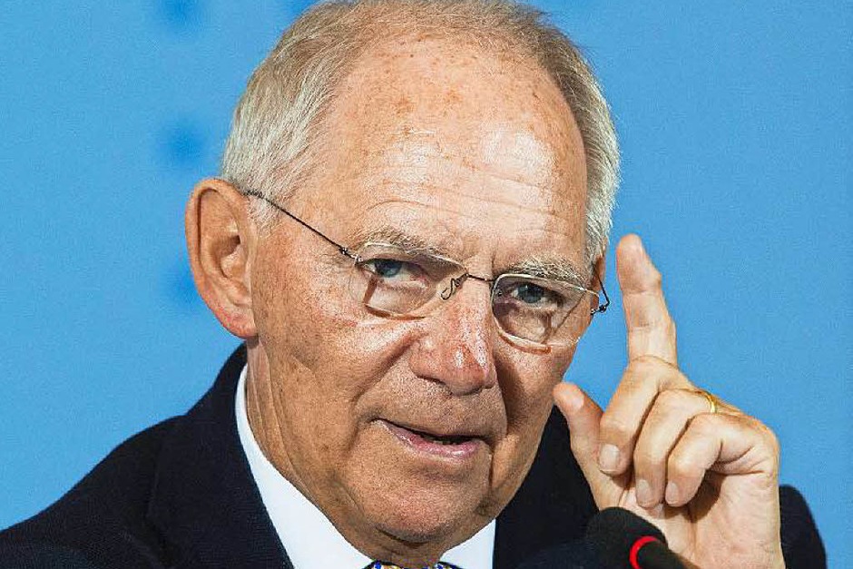 Wolfgang Schäuble: FÜR den Finanzminister spricht, dass er seit mehr als vier Jahrzehnten für die CDU im Bundestag sitzt und längst eine graue Eminenz der Berliner Politik ist. GEGEN den Südbadener spricht allenfalls sein Alter, er ist 74. (Foto: AFP) Wolfgang Schäuble: FÜR den Finanzminister spricht, dass er seit mehr als vier Jahrzehnten für die CDU im Bundestag sitzt und längst eine graue Eminenz der Berliner Politik ist. GEGEN den Südbadener spricht allenfalls sein Alter, er ist 74. (Foto: AFP)
