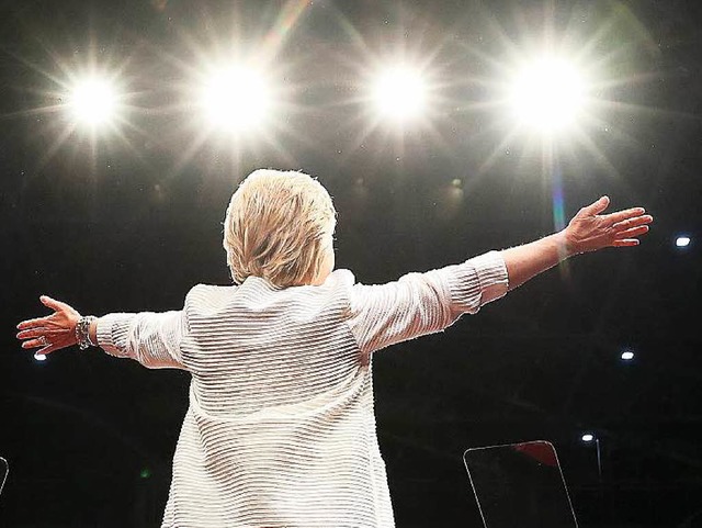Hillary Clinton feiert  | Foto: AFP